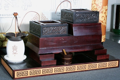 燕肃莲花漏复原模型,图片来源于《中国古代天文丛书》 燕肃莲花漏复原模型,图片来源于《中国古代天文丛书》