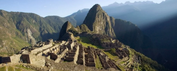 “马丘比丘”这个名字,我们可能叫错了100年... “马丘比丘”这个名字,我们可能叫错了100年...